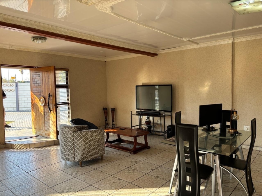 3 Bedroom Property for Sale in Mogwase North West